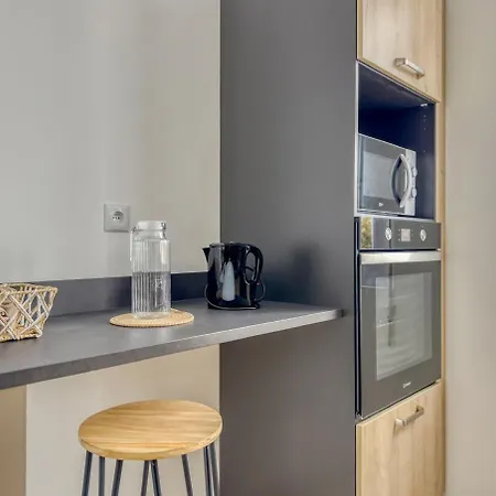 Les Peupliers De Charme