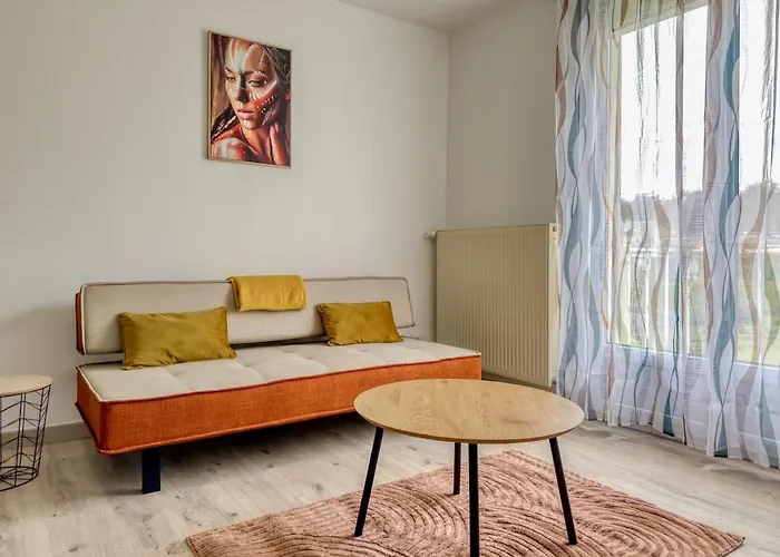 Les Peupliers De Charme