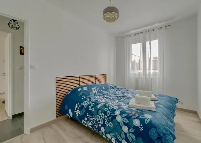 Les Peupliers De Charme *