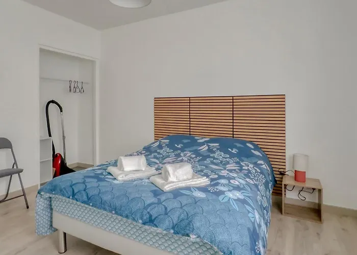 Apartament Les Peupliers De Charme Compiègne