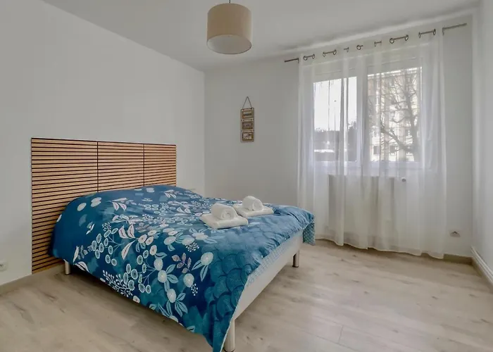 Les Peupliers De Charme